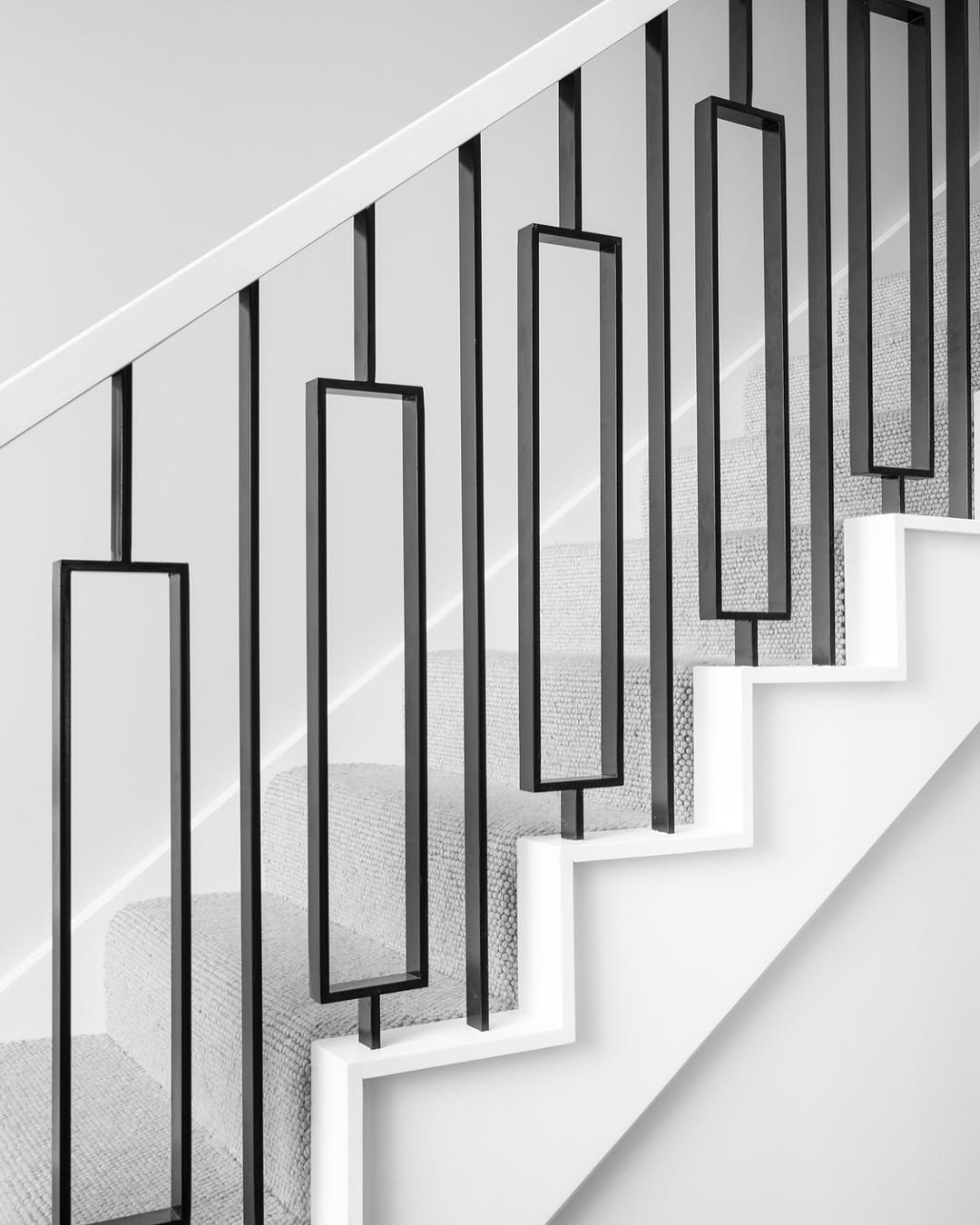 railing-tangga-besi-minimalis